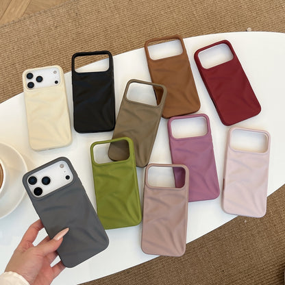 iPhone 17 Air 16 Pro Max スマホケース シンプルで肌に優しいつや消し立体プリーツテクスチャの携帯ケース
